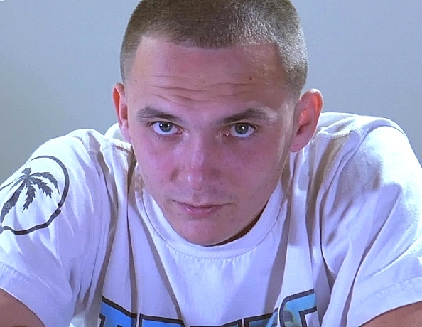 170912102-defiling-trevor