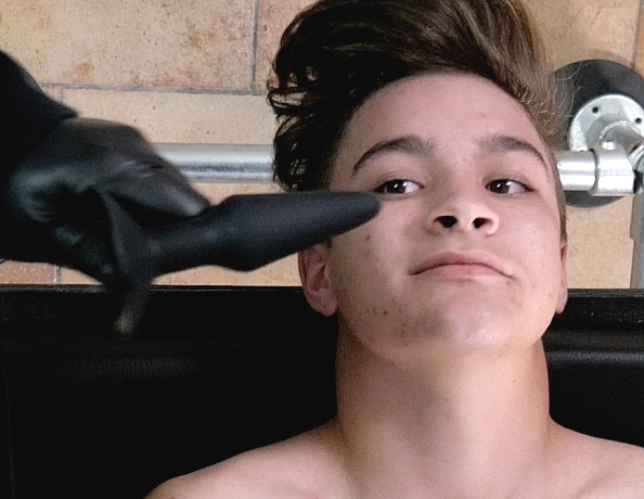 210507102-russell-and-the-inflatable-butt-plug