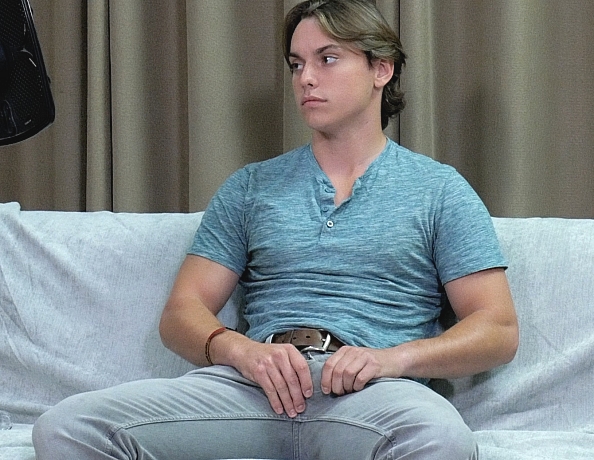 211024103-rich-jerking-off-b