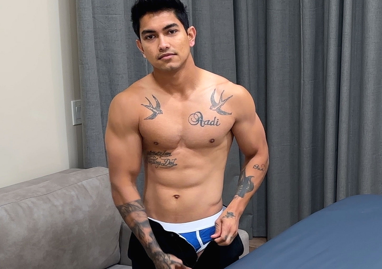 250612102-rajs-first-gay-experience