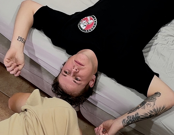 260107101-terry-gives-his-first-blowjob
