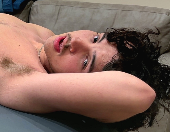 260804103-jerking-off-ray